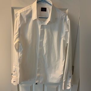 UNTUCKit classic white shirt